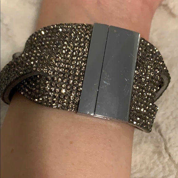 Stunning EUC Bling Bling Bracelets - Picture 8 of 13